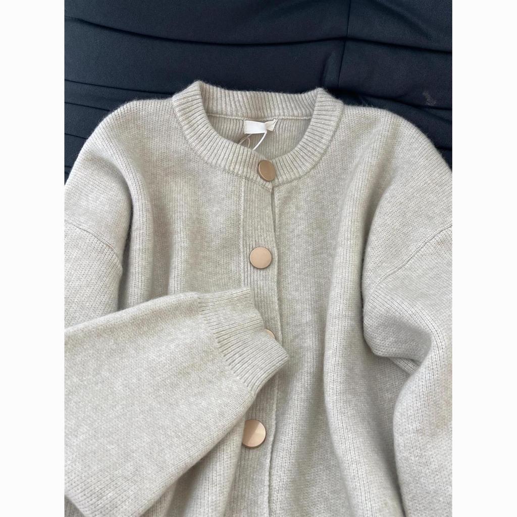 Απλή Πλεκτή Ζακέτα Κολεγιακού Στυλ με Χαλαρή Εφαρμογή