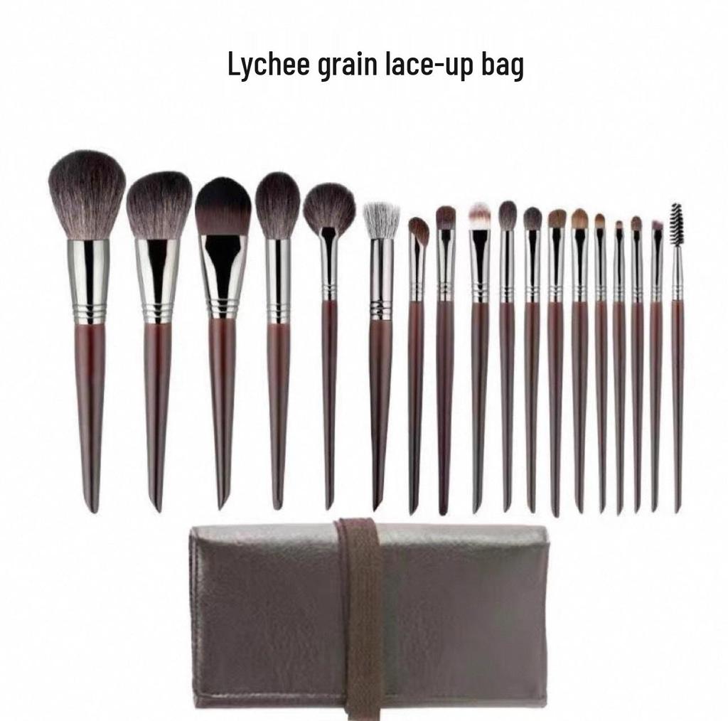 18-Piece Professional Animal Hair Makeup Brush Set - Soft Hair Brushes for Eye Shadow, Powder, and Blush.