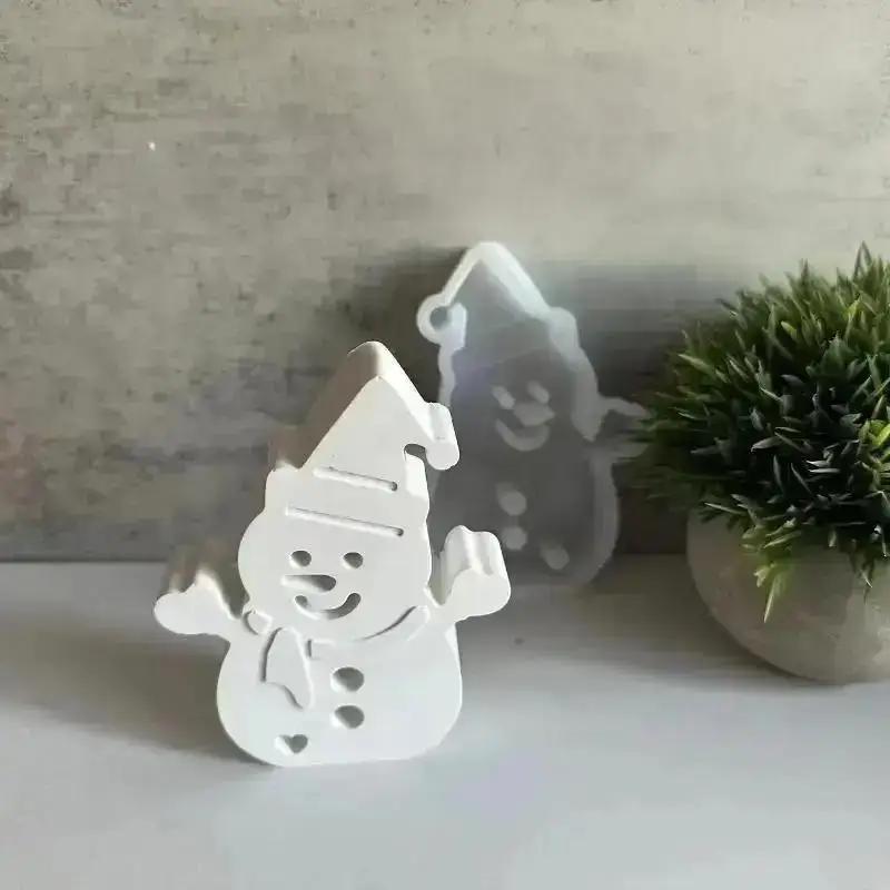 2025 Creative New Snowman Candle Mold Christmas Snowman Shape Cement Gypsum Ornament Mold Epoxy Resin Mould Xmas Gifts