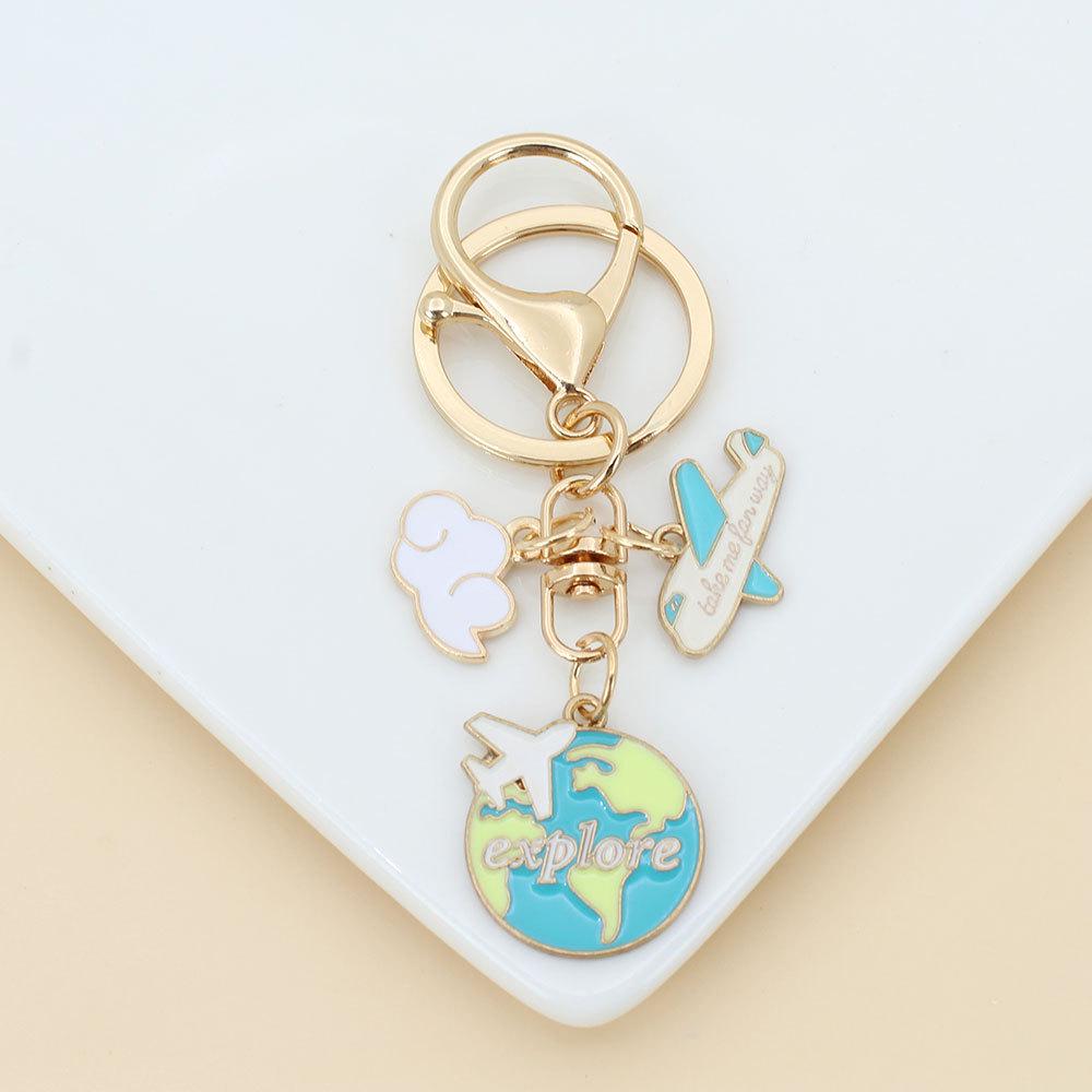 Eiffel Tower & Statue of Liberty Souvenir Keychain - World Scenery Gift Pendant