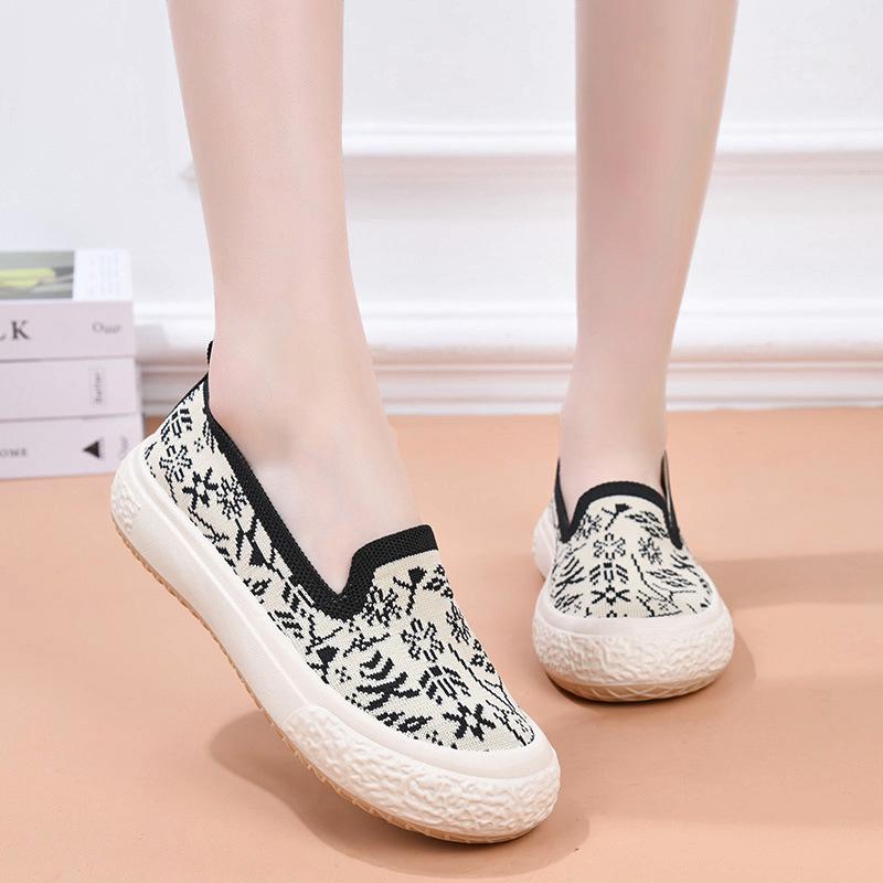 Women's Spring/Summer Fly-knit Casual Breathable Slip-On Fashion Sneakers