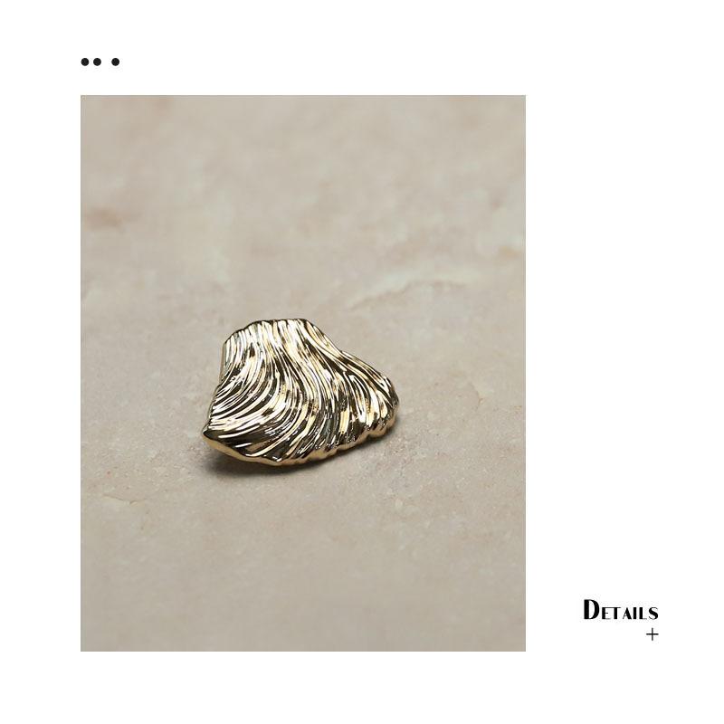 10Pcs Shell Shape Metal Buttons For Needlework Womens Dresses Sewing Accessories Elegant DIY Apparel Sewing Supplies Decoration