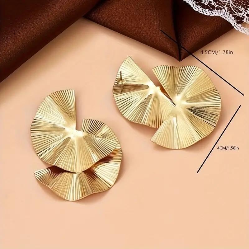 Overlapping Ginkgo Biloba Stud Earrings Twill Tassel Decoration Fashion Exquisite Elegant Alloy Versatile