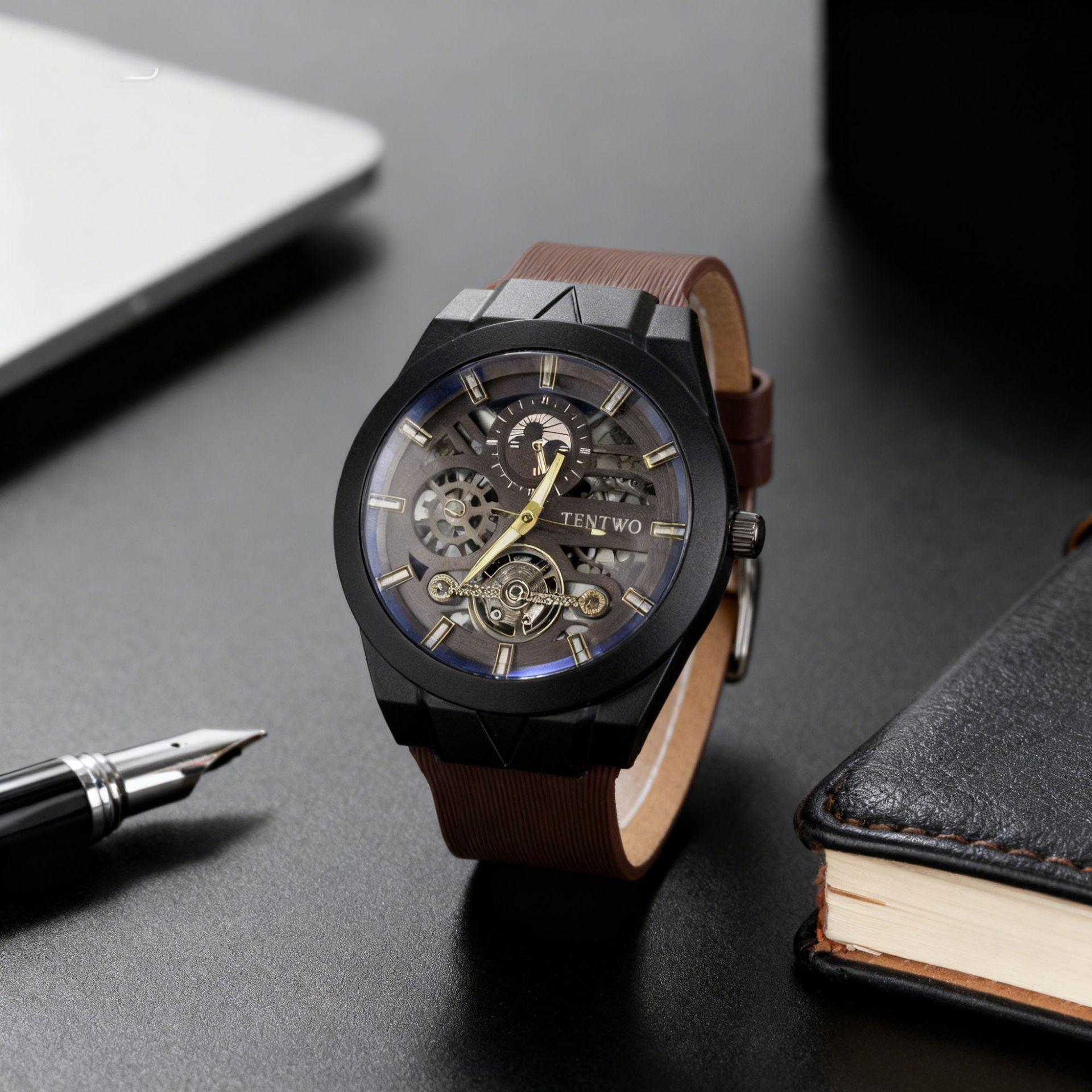 Fashion Trend Men S Watch Blu-Ray Hollow Silicone Strap Sports Quartz Watch Men коричневый