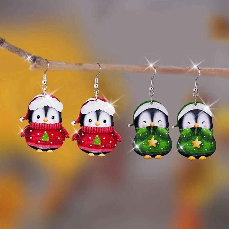

Christmas Carnival Penguin Gnome Wooden Earrings - Cute and High-End зелёный