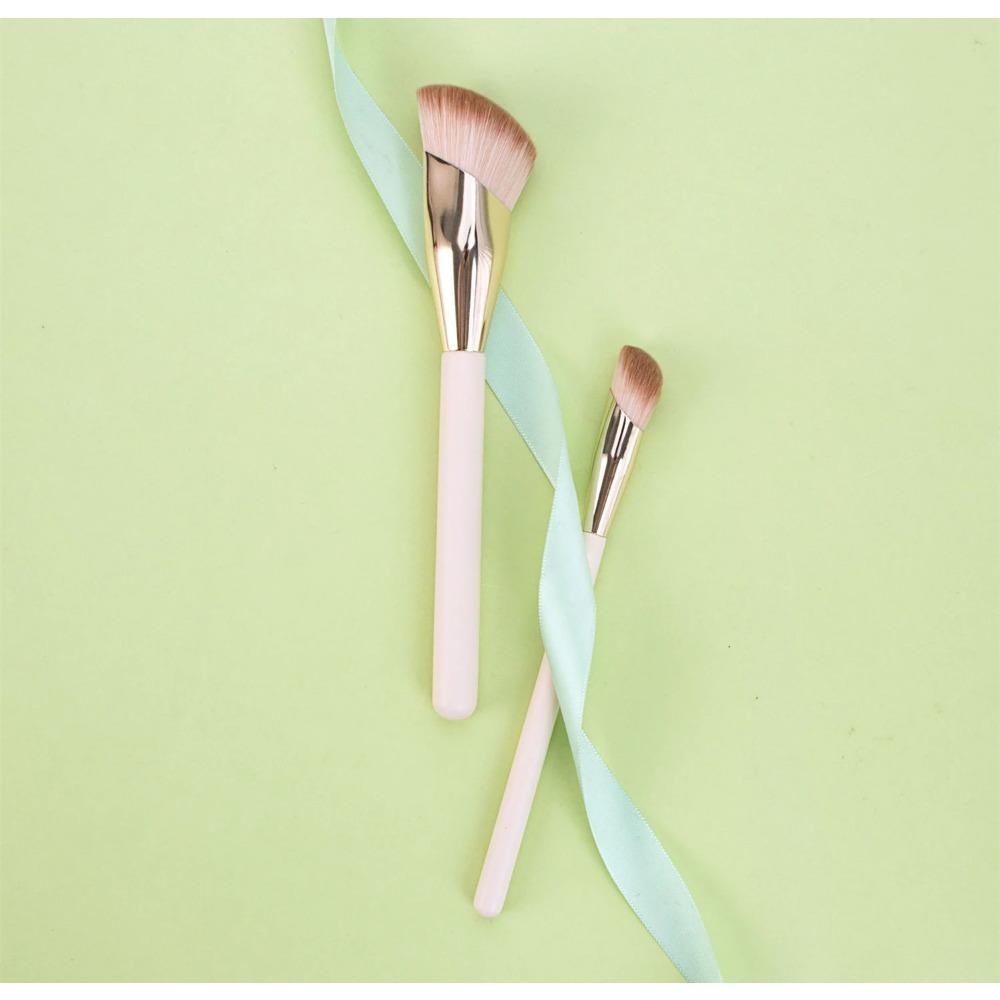 Foundation Makeup Brush Oblique Head Liquid Foundation Concealer Cosmetic Blending Brushes Face Contour Beauty Tool