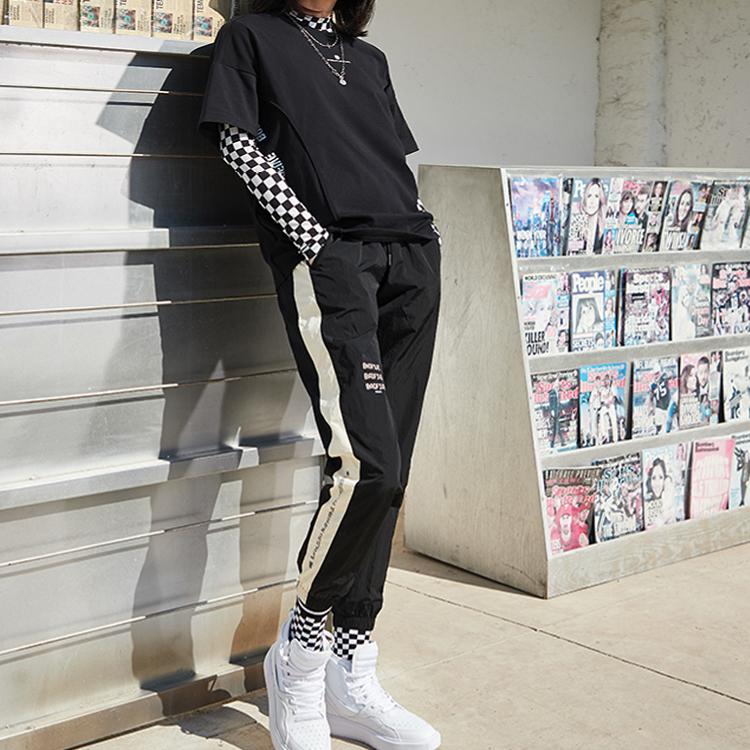 Li Ning Badfive Basketball Series Letter Logo Print Round Neck Short Sleeve T-Shirt Women Tops Black AHSQ116-3