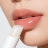 Nährender Kokos-Lippenbalsam mit feuchtigkeitsspendenden Eigenschaften für die tägliche Pflege