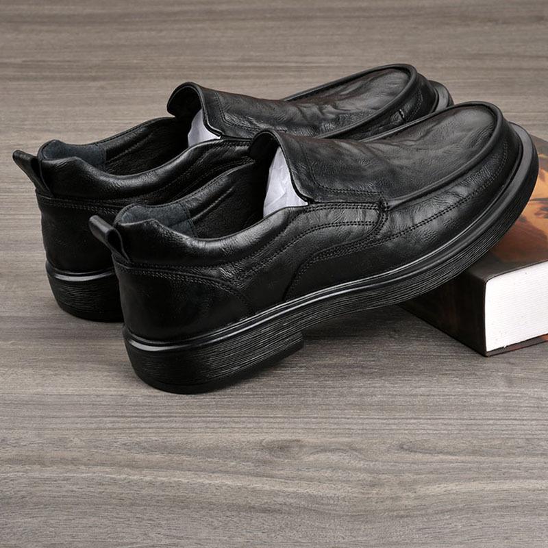 Men's Genuine Leather Casual Slip-On Shoes - Breathable, Soft Sole, Ideal for Spring and Autumn