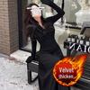 Women's French Spring Knitted Long-Sleeve Slim Dress with Plus Velvet for Autumn and Winter