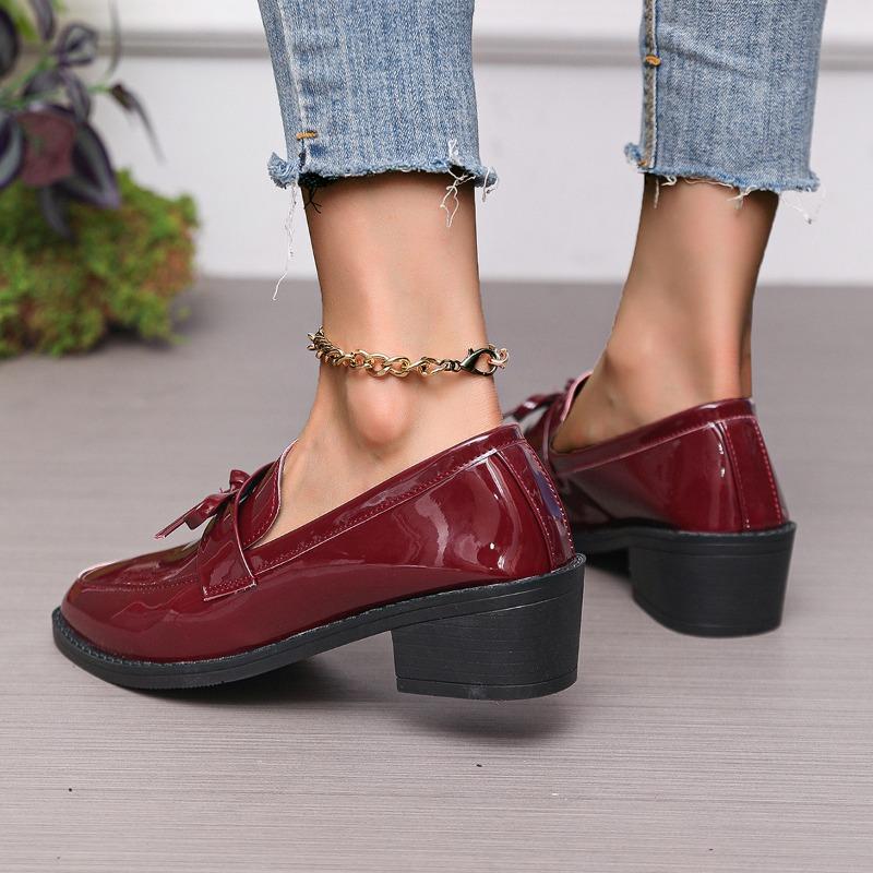 Womens Shoes Patent Leather Women Loafers British Tassel Casual Female Flat Shoes Bowknot Comfortable Small Leather Shoes