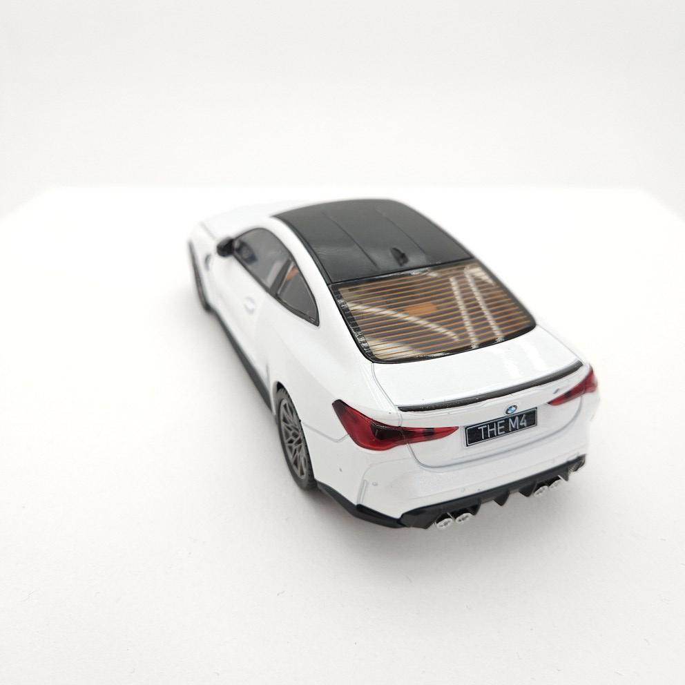 1:24 BMW M4 Diecast Modellauto - Weiß