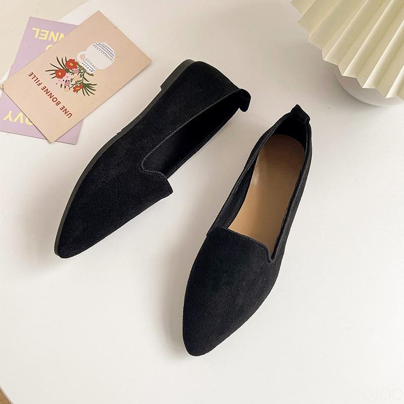 Fashion Spring New Fashionable Breathable Flat Shoes for Women Soft Bottom Pointed Casual Fashion Simple Comfortable Boat Shoes