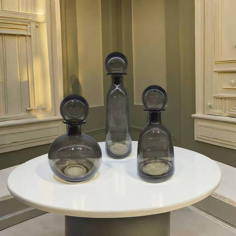 Minimalist Art Transparent Glass Vase