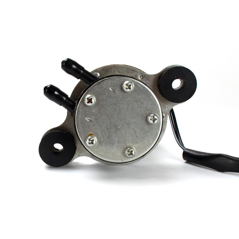 Electric Fuel Pump 12v Low Pressure Fuel Pump UC-V4 15100-85501 15100-79100 15100-79101 For Suzuki SUPER CARRY Mitsubishi