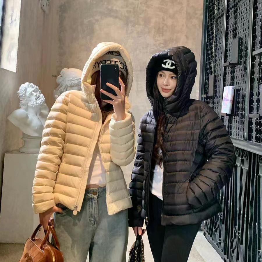 Yuyan autumn and winter new white duck down jacket women's short hooded light and thin small slim jacket