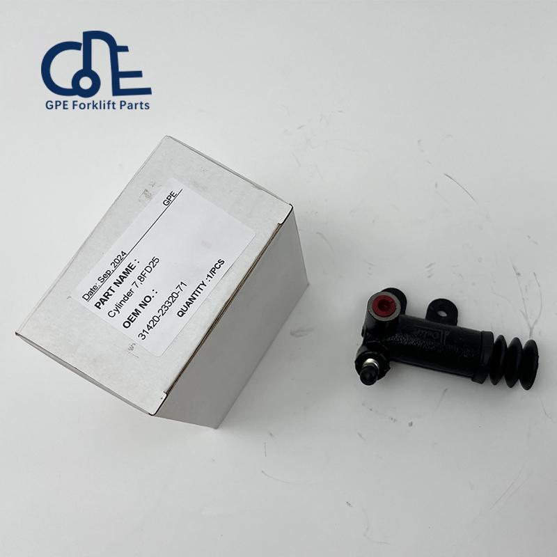 Cilindro di Rilascio Frizione 31420-23320-71 per Carrello Elevatore Toyota 7/8FG/FD