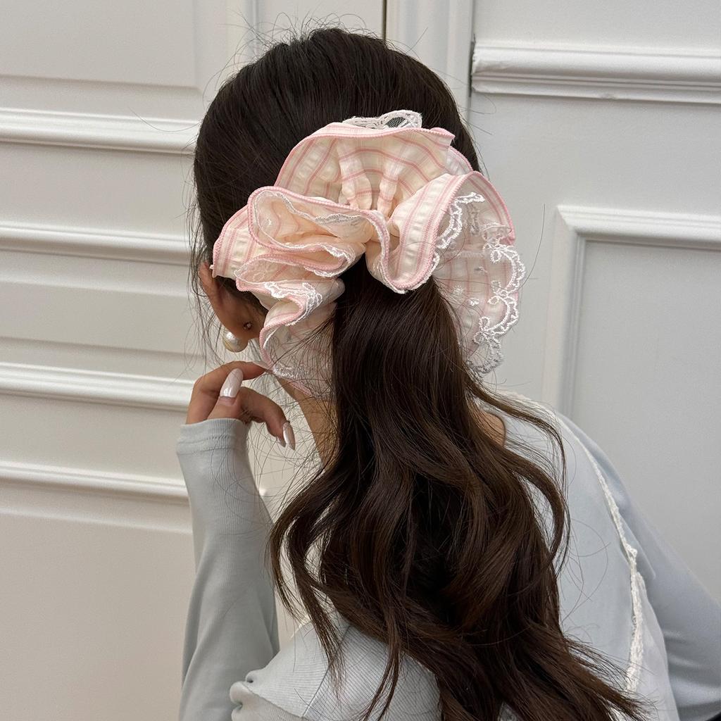 Korean Version of the Holiday Style Fresh Large Hair Band Summer Foreign Style Mori Lace Hair Ball Head Flower Hair Rope Women