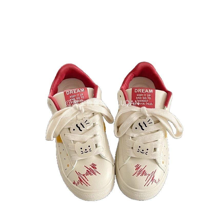 Retro dicke Sohle Schuhe Damen kleine weiße Schuhe Nische vielseitige Freizeitschuhe