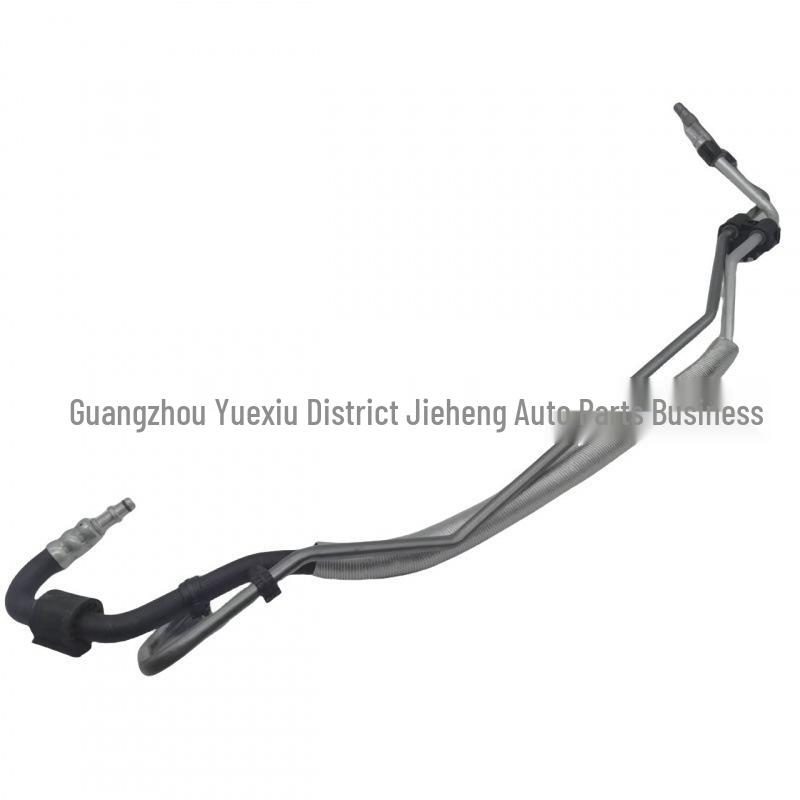 

Jaguar XE Intercooler Hose LR029184 GX736F073BD