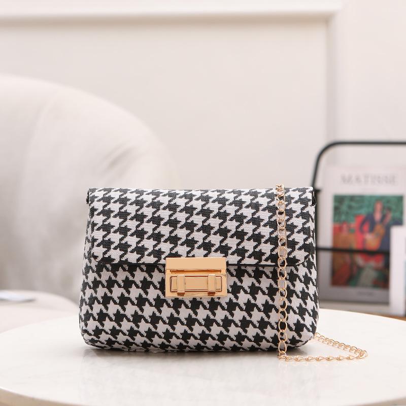 

Women s bag spring and summer new fashion shoulder bag bag crossbody lock bag thousand bird grid bag one piece чёрный