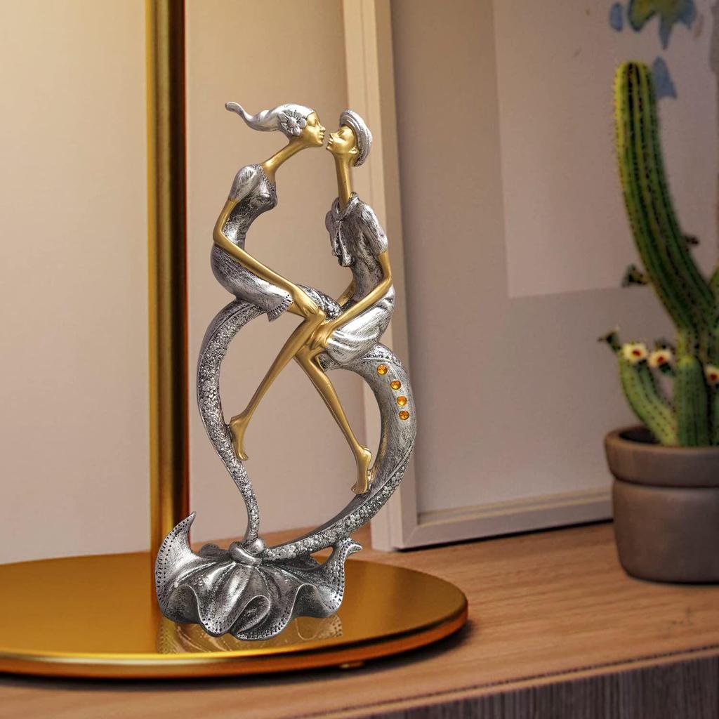 Resin Passionate Lover Kissing Couple Figurine | Beautiful Home Decor (Pack of 1, Silver & Gold)