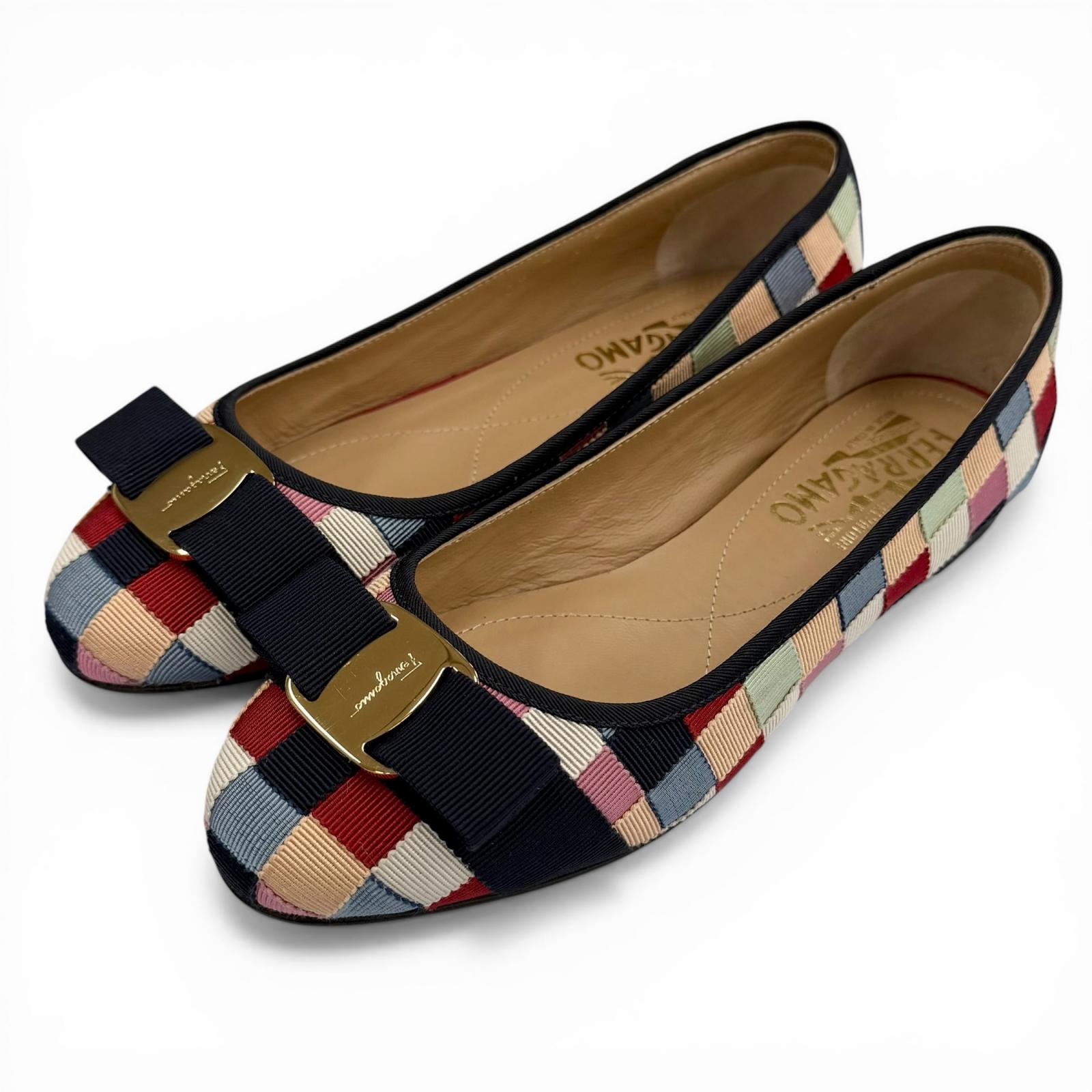 Excellent Salvatore Ferragamo pumps VARINA multicolor Suede leather Women Used