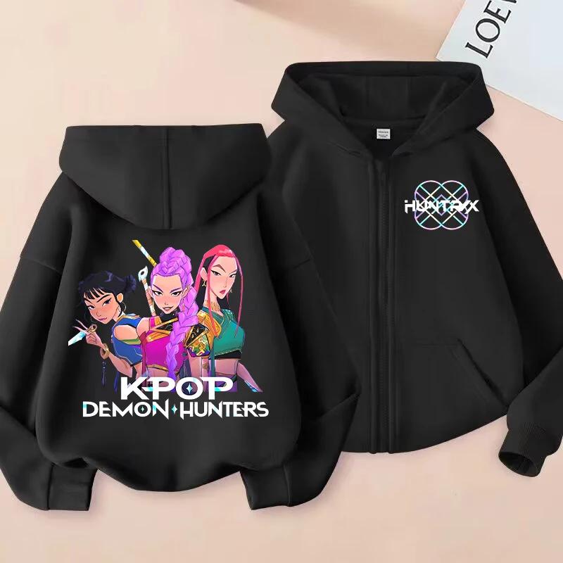

Новая детская толстовка K-Pop Demon Hunters Kawaii с мультяшным принтом, на молнии, куртка для мальчиков, осенняя куртка, зимняя одежда для маленькой девочки 120