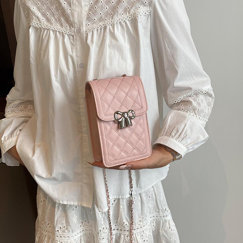 Niche Design Foreign Style Women's Diamond Chain Mobile Phone Bag 2025 New Summer Versatile Shoulder Bag Messenger Bag