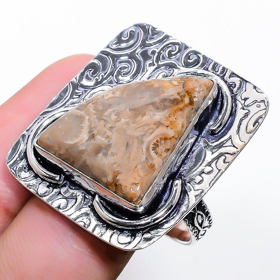 

Кольцо из стерлингового серебра 925 пробы с натуральным ископаемым кораллом ручной работы, размер 10 T7e18