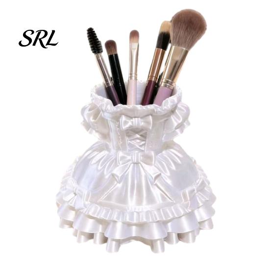 Small Item Organizer 3D Printed Dress Shape Pen Holder, Cute Desk Teacher Gift Holder for Makeup Brushes Stationery, Creative Home Office Decor Unique