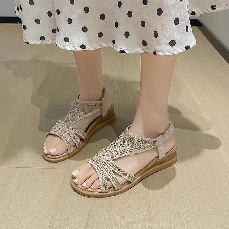2025 Summer New Korean Version of Rhinestone Side Empty Women's Shoes Elastic Mouth Roman Shoes Lightweight Flat Mother Sandals