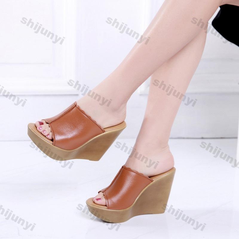 Dámské klínové pantofle, letní nové platformové sandály s otevřenou špičkou, módní plážové sandály na klínu, platforma, vysoké podpatky