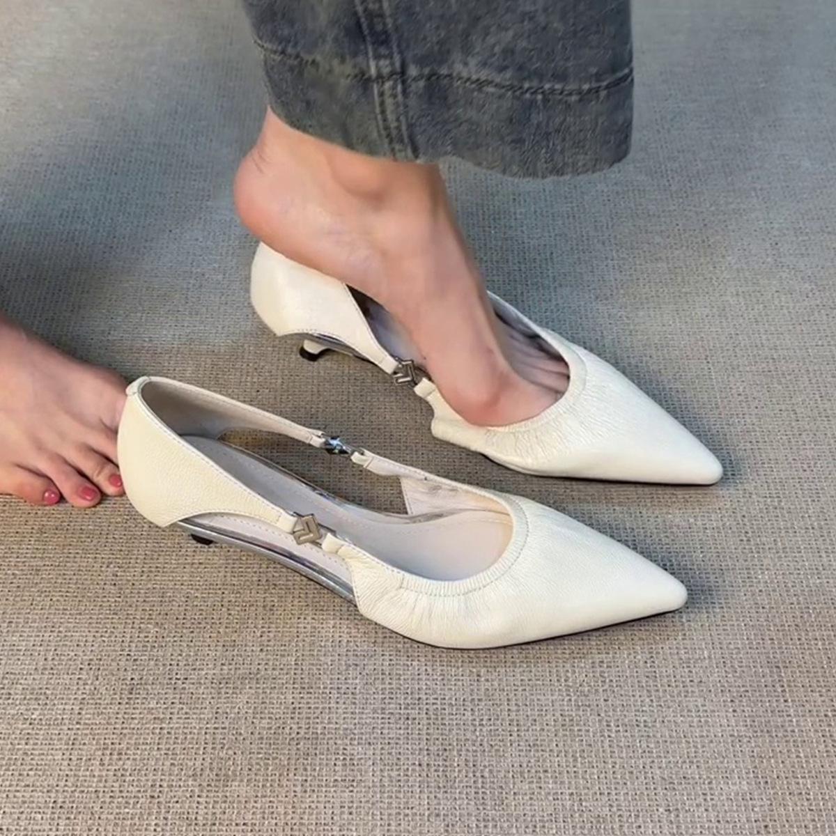 

Sheepskin small fragrant pointed shoes versatile niche design French kitten heel hollow single shoes hollow sandals women s 35