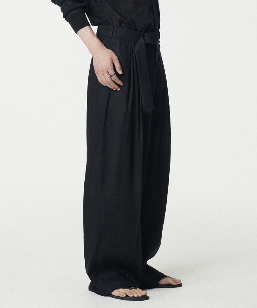 UMARMUNG Elastic Linen Belted Pants_Black