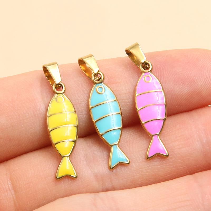 Breloque Poisson Crabe Rayé Or & Émail - Accessoires DIY pour Collier, Bracelet, Boucles d'Oreilles (2 Styles, Acier Inoxydable)