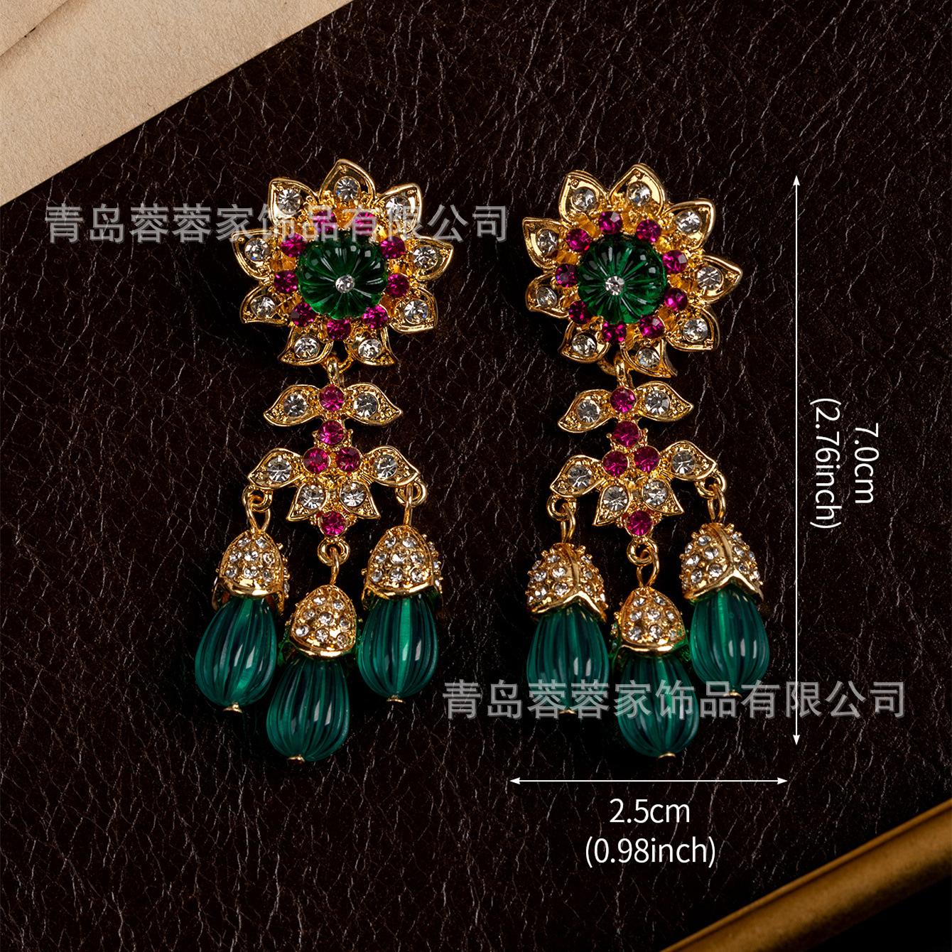 Middle Flowers Full Earstuds Unique Beautiful Exquisite Temperament Earrings Exaggerated Personalized Design