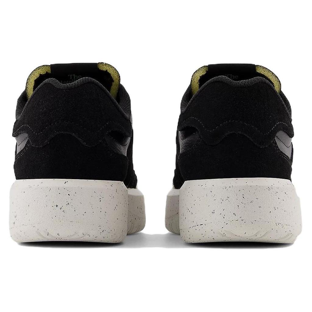 New Balance CT302 Black Avocado Unisex Sneakers Sea-Salt CT302DB