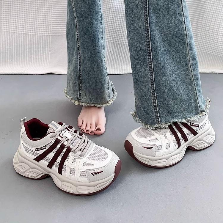 Super Fire Dad Shoes Women's 2025 Spring New Thick-soled Heightening Versatile Small Retro Lightweight Casual Sports Shoes