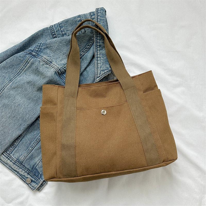 

Chic And Minimalist Shoulder Bag For Women Perfect For School And Commuting коричневий