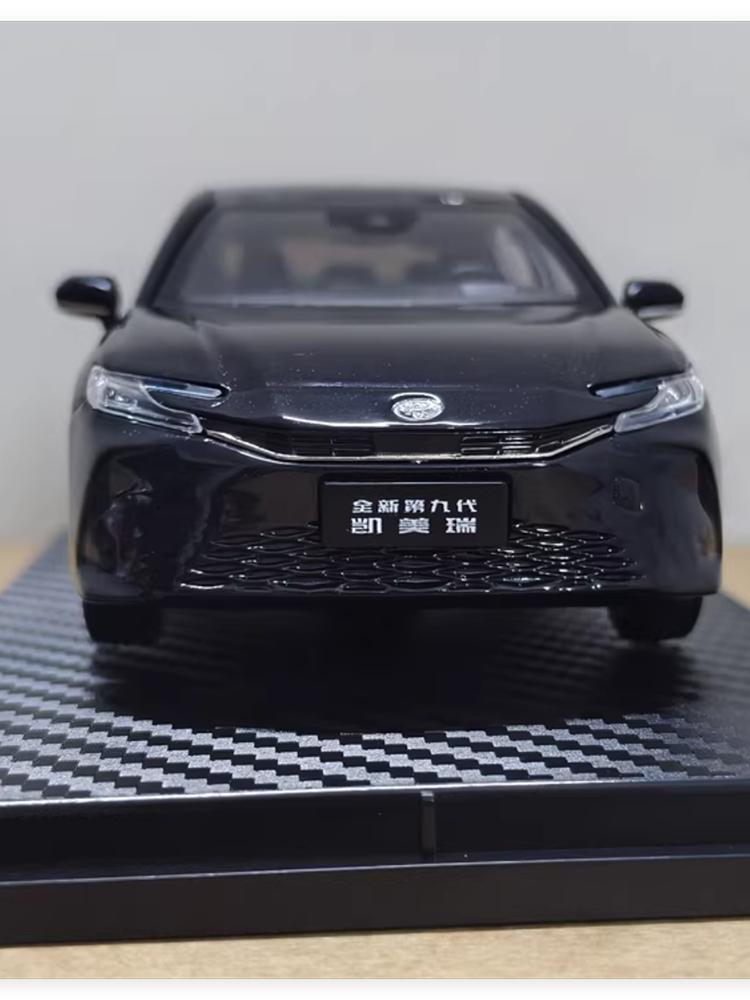 1:30 Scale Toyota Camry 2024 Xse Camry Alloy Diecast Car Model, Collectible Model For Desk Display And Gift Giving In Stock
