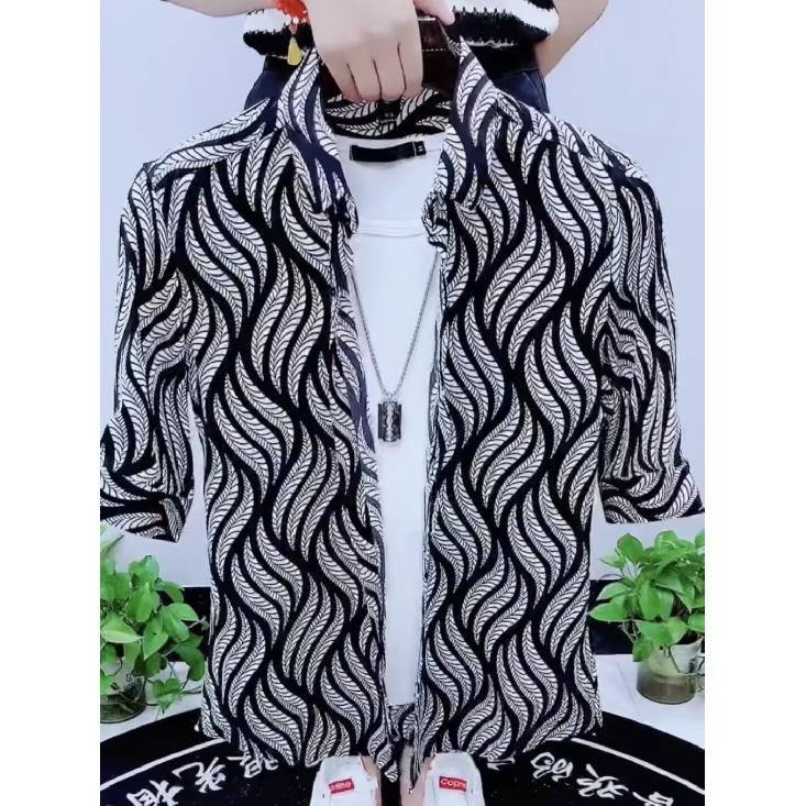 2024 Vintage Shirt Men'S Summer Casual Student Loose Niche Design Fun New Men'S Top For Outdoor Wear