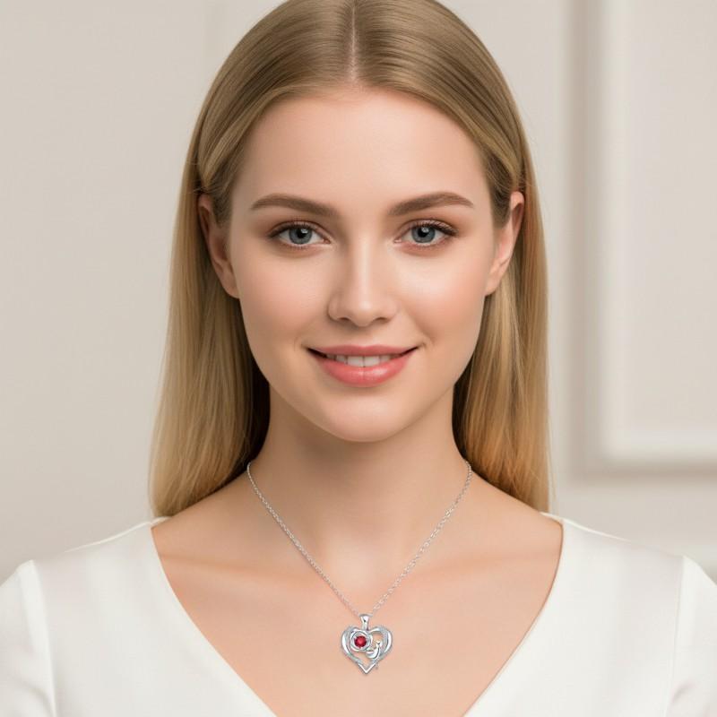 Elegant Heart-Shaped Cat Pendant Necklace Women Silver-Tone Copper Chain Lightweight Locket Style Jewelry Mothers Day
