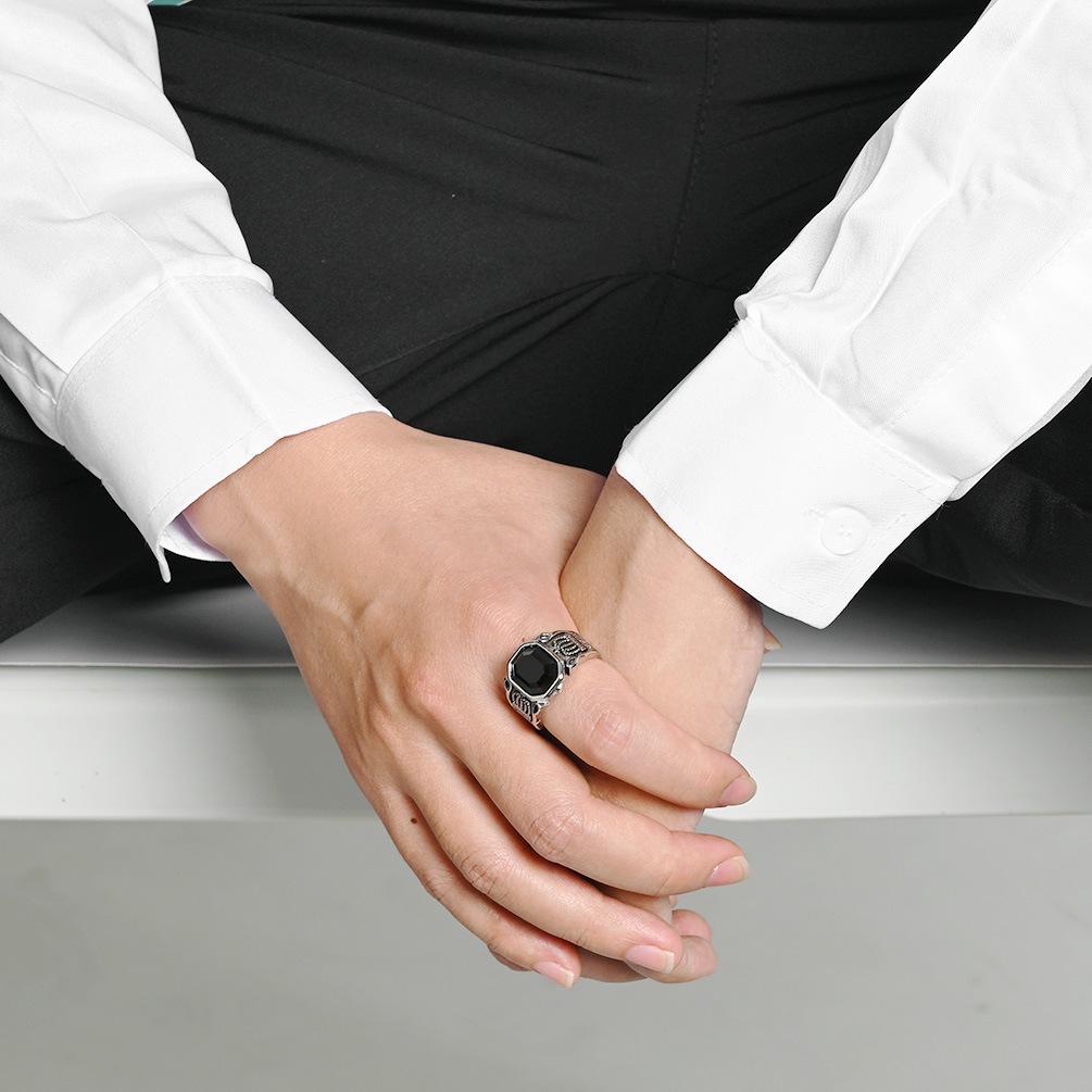 European and American Trend Jewelry Titanium Steel Black Gemstone Crown Ring Niche Literary and Retro High-end Trendy Men's Jewelry