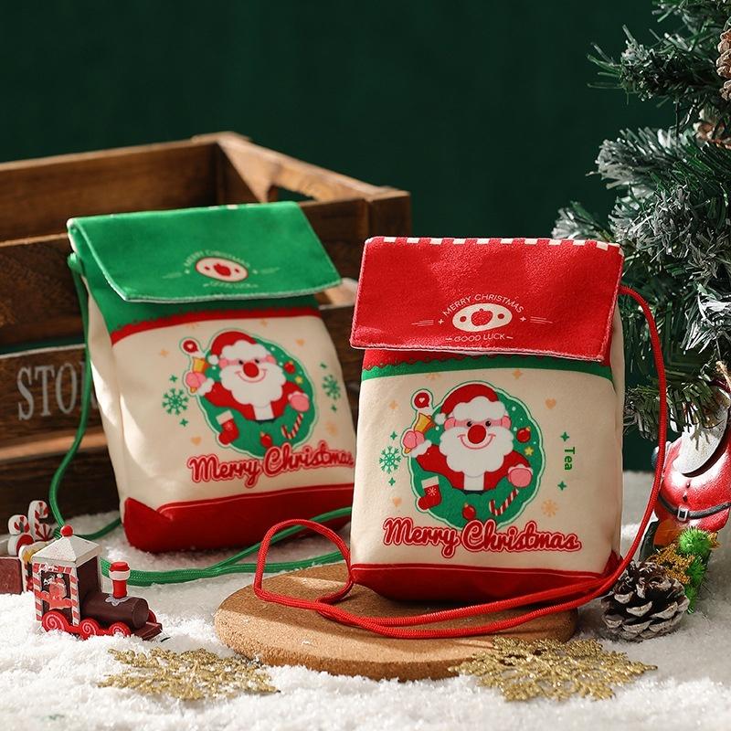 Christmas Candy Bag Pleated Velvet Gift Bag Drawstring Storage Pouch Xmas Wrapping Bags Christmas Party Decoration Kids Favors