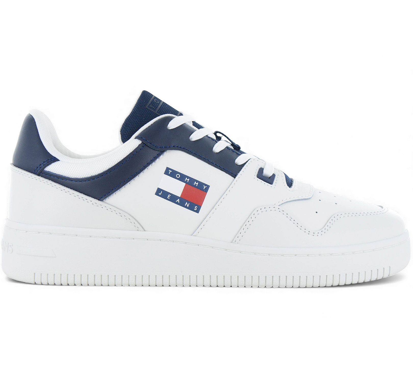 

Tommy Hilfiger Retro Basket Essential - Men s Sneakers Shoes Leather White EM0EM01395-DW4 ORIGINAL EU 44 UK 10 белый