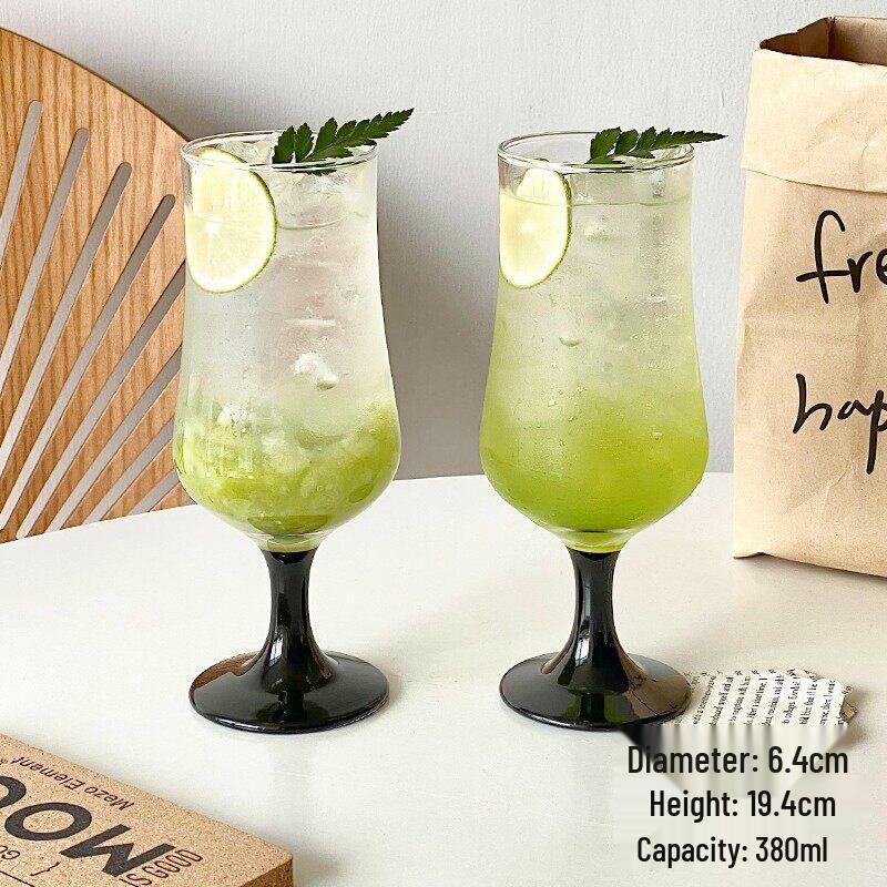 ZISIZ Elegant Stemmed Beverage Glass