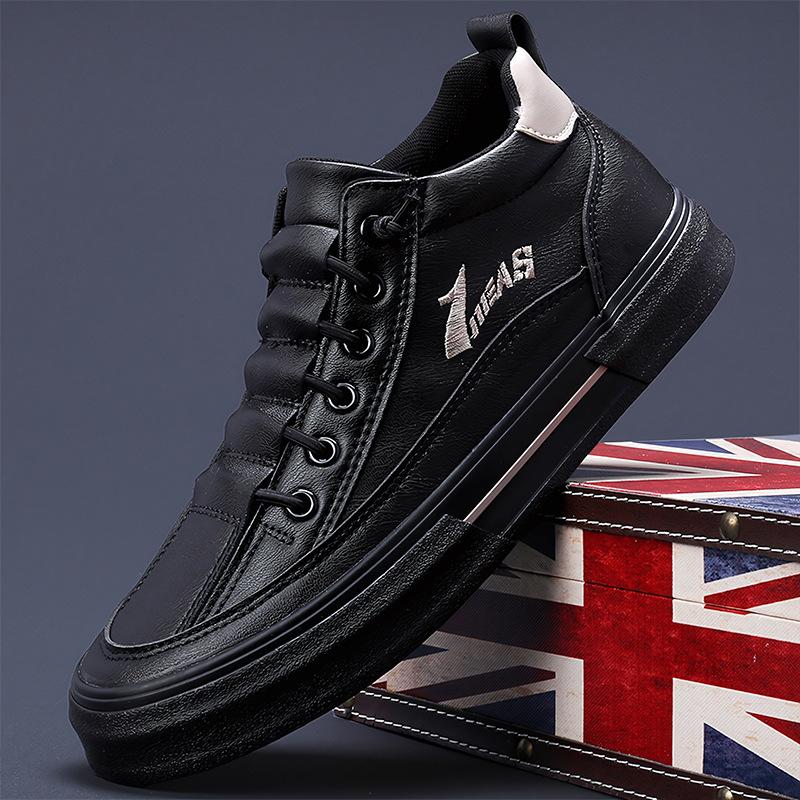 Spring New Men's Shoes Trendy and Versatile Casual Men's Leather Shoes Comfortable Flat Niche Shoes Men's