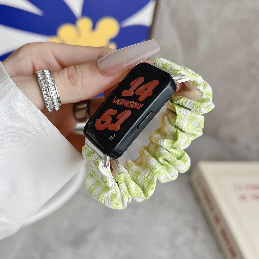 

Cloth Scrunchie Strap for Huawei Band 10/ 9/ 8 Wristband Loop Printed Elastic Watchband for Huawei Band 10 Women Bracelet