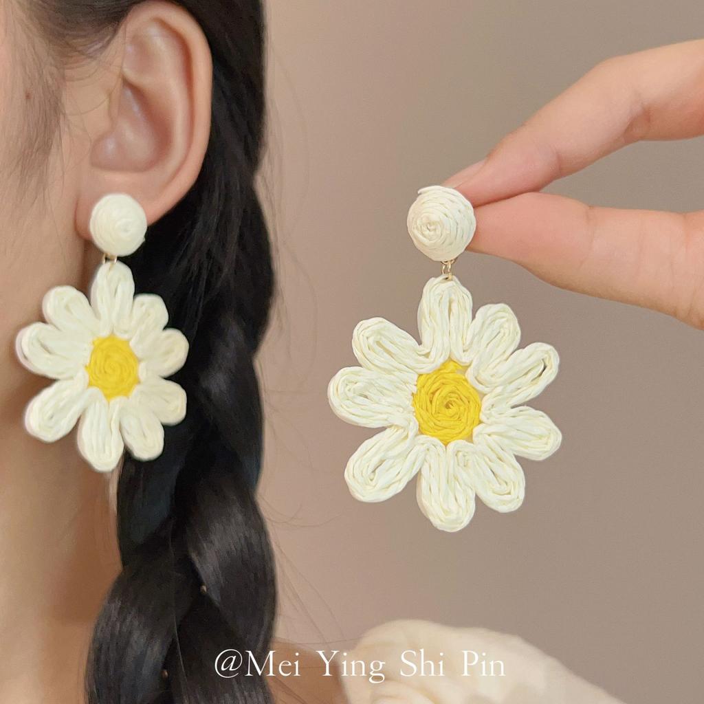 Hot-selling Raffia Flower Earrings Niche Design High-end Earrings Women's Bohemian Jewelry